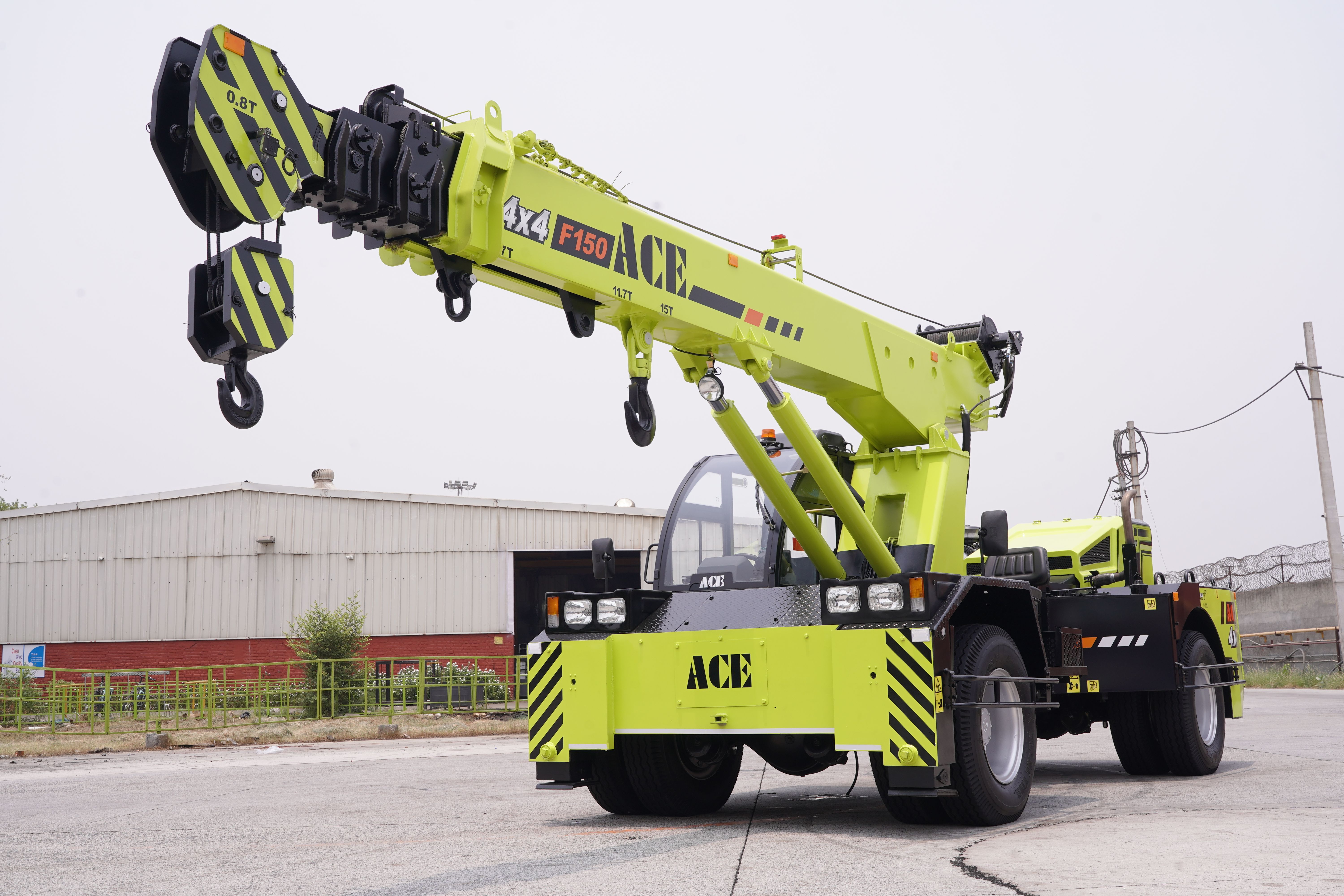 ACE F150 crane view 2