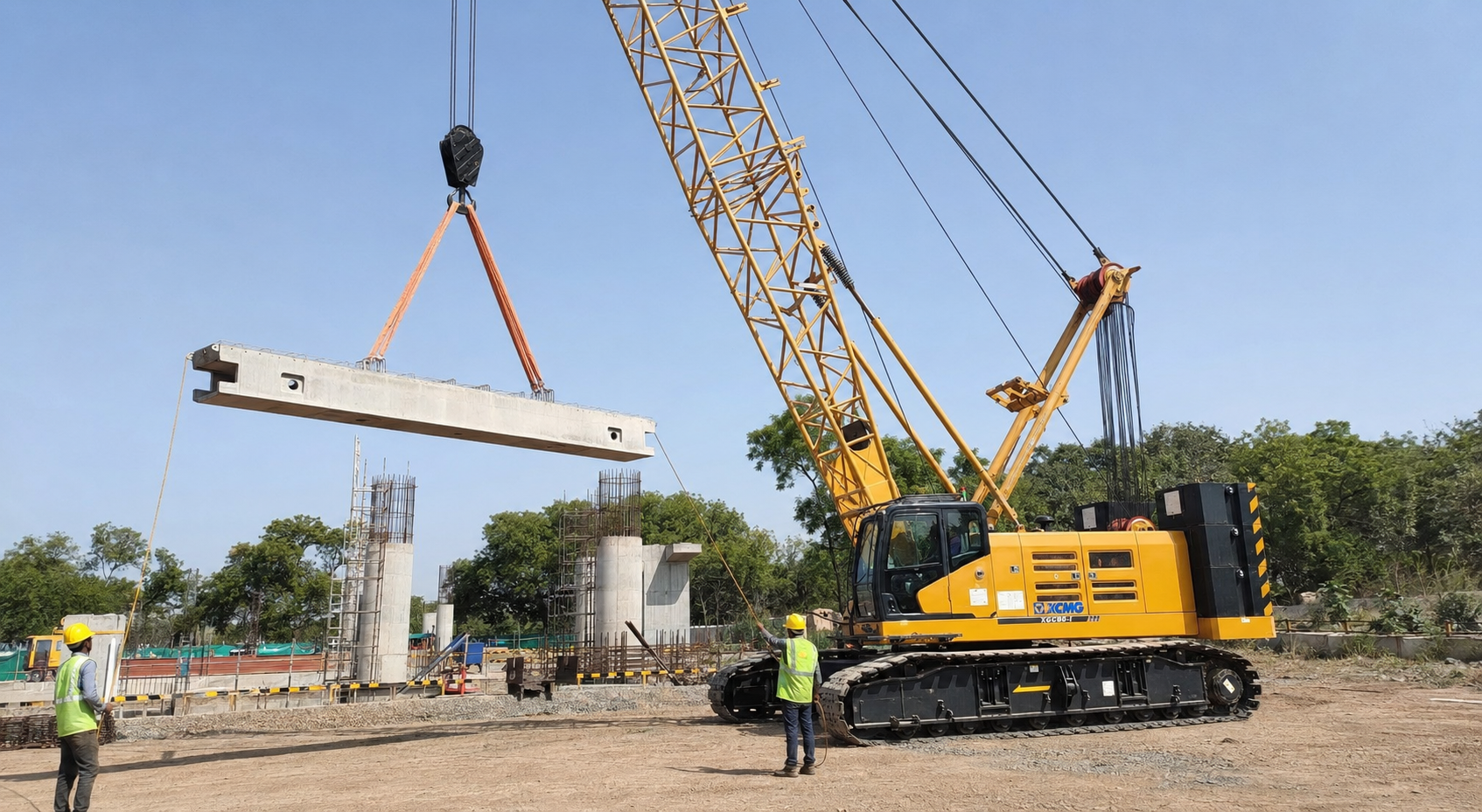 XCMG XGC80-I Crawler Crane side view
