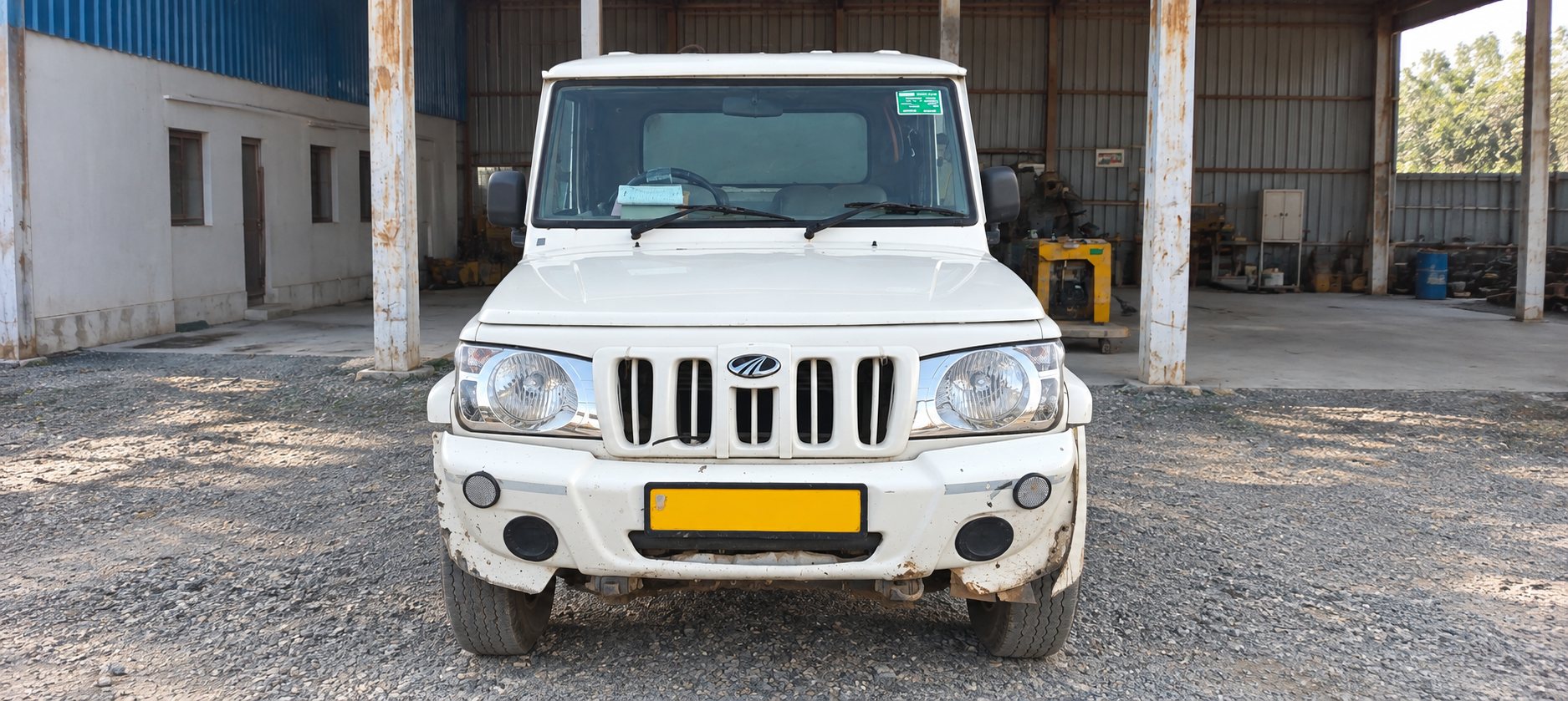 Mahindra Bolero MaXX Pik-Up City 1.3 diesel bowser front thumbnail