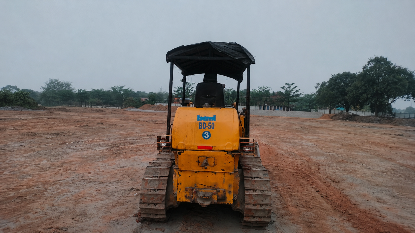 BEML BD50 crawler dozer front view