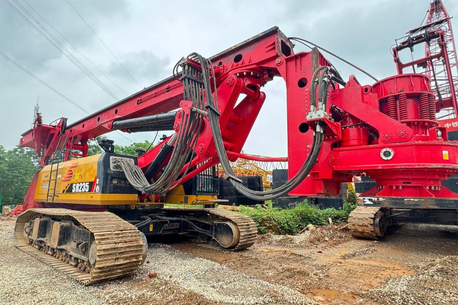 SANY SR235-S rotary drilling rig working view