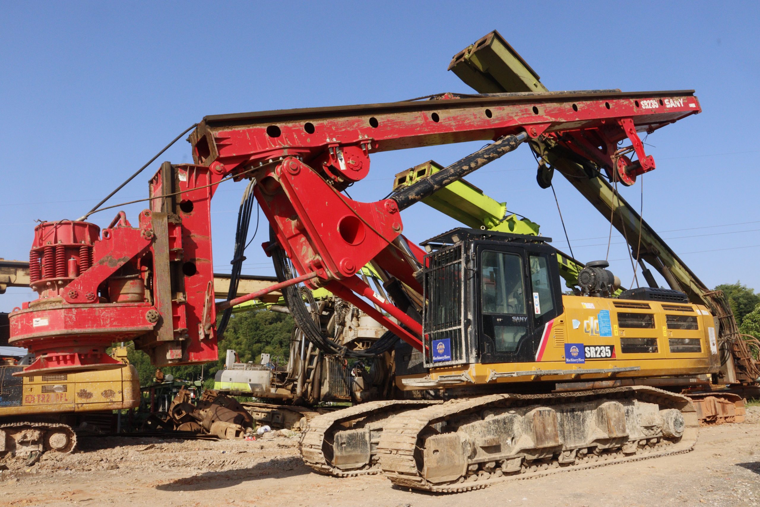 SANY SR235-S rotary drilling rig side view