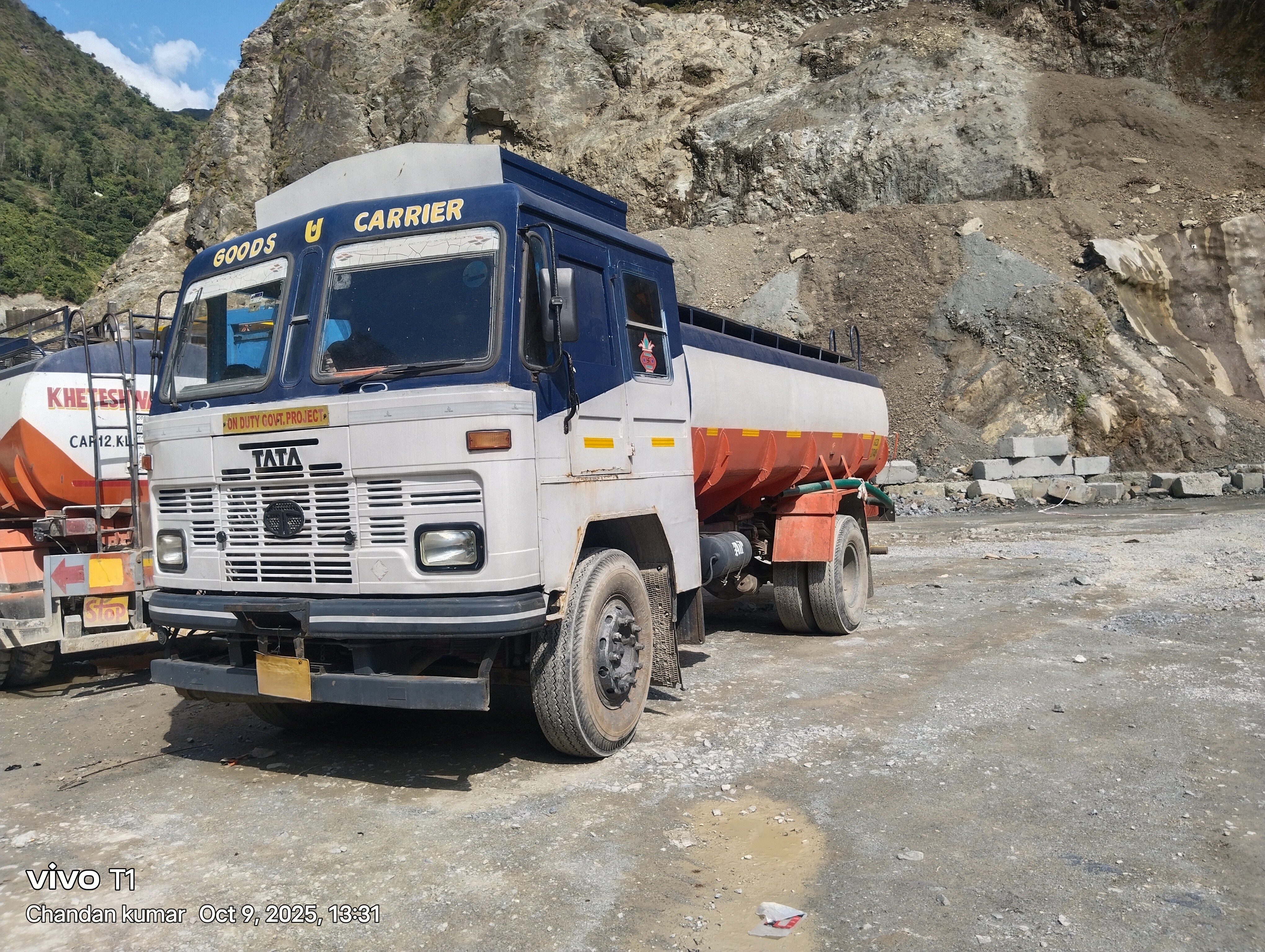 Water tanker on Tata LPT 1618 chassis main view