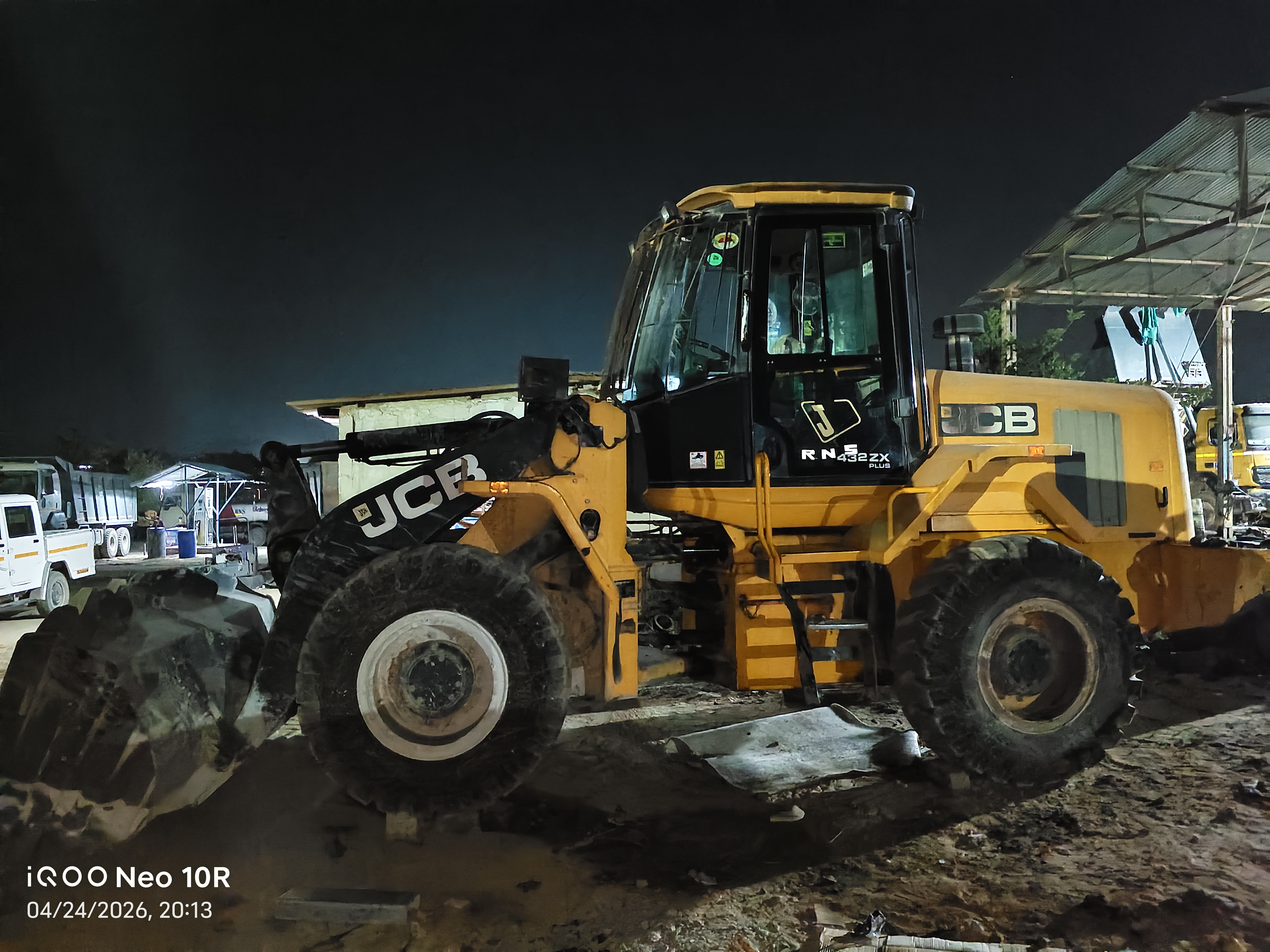 JCB 432ZX PLUS side thumbnail